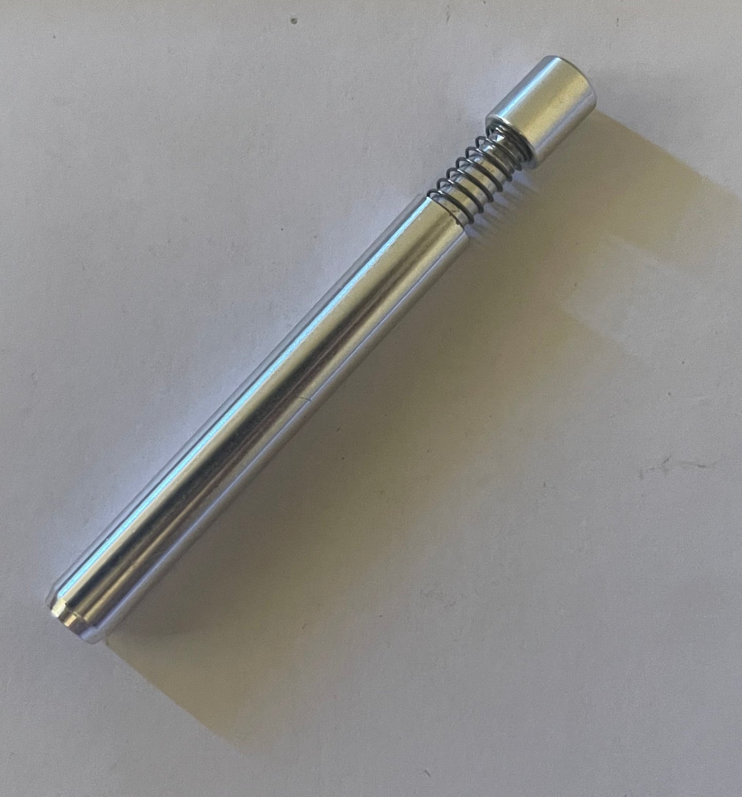 Pipe - Aluminum Alloy - 80mm - Self Cleaning Spring Pipe - One Hitter - 5 Colors Available - Green, Gold, Silver, Blue, Red - Conceal and Stealth Pipe - 1 Pcs - Auzunuti Gift Store / Tobacconist Supplies;