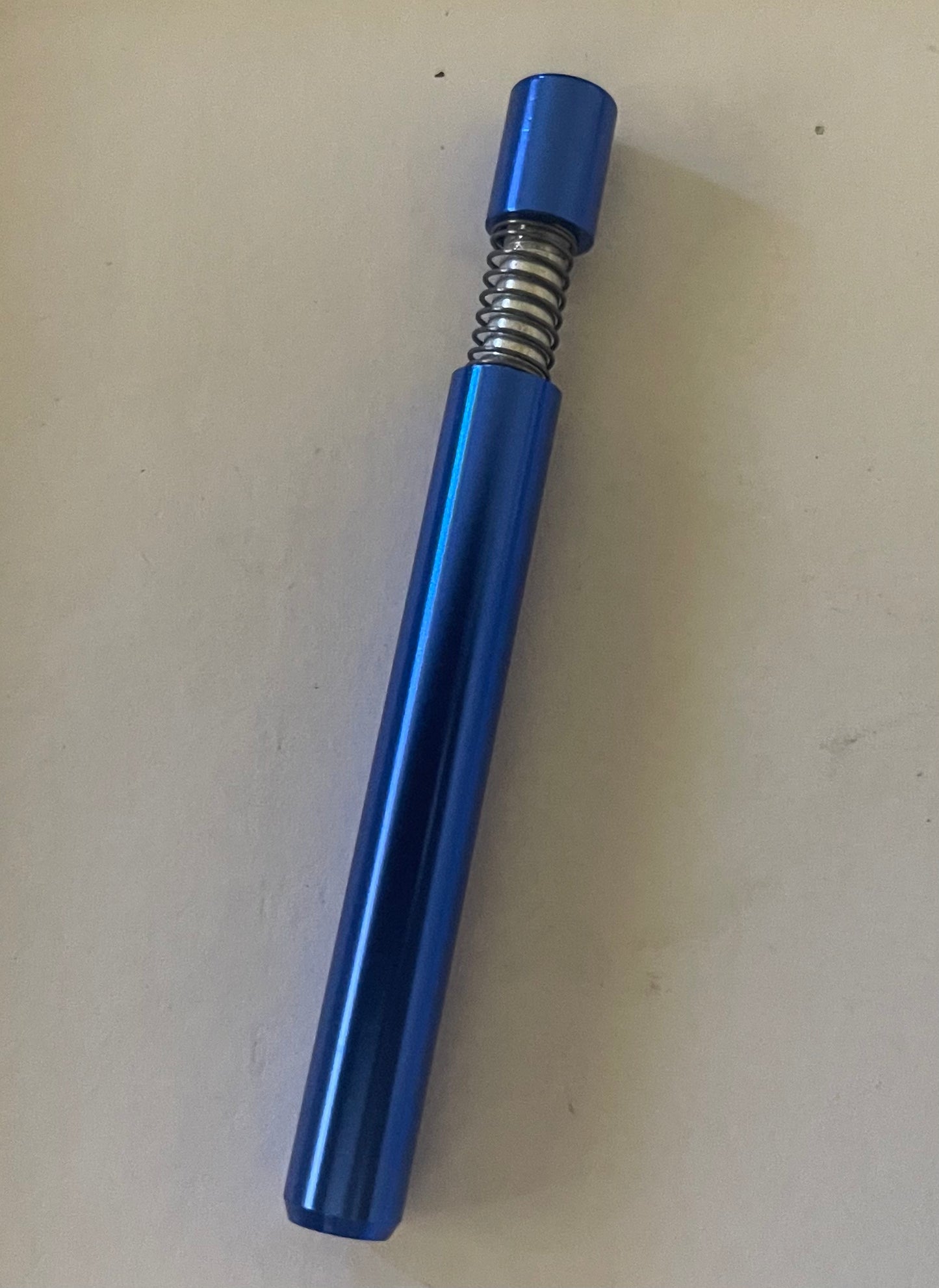 Pipe - Aluminum Alloy - 80mm - Self Cleaning Spring Pipe - One Hitter - 5 Colors Available - Green, Gold, Silver, Blue, Red - Conceal and Stealth Pipe - 1 Pcs - Auzunuti Gift Store / Tobacconist Supplies;