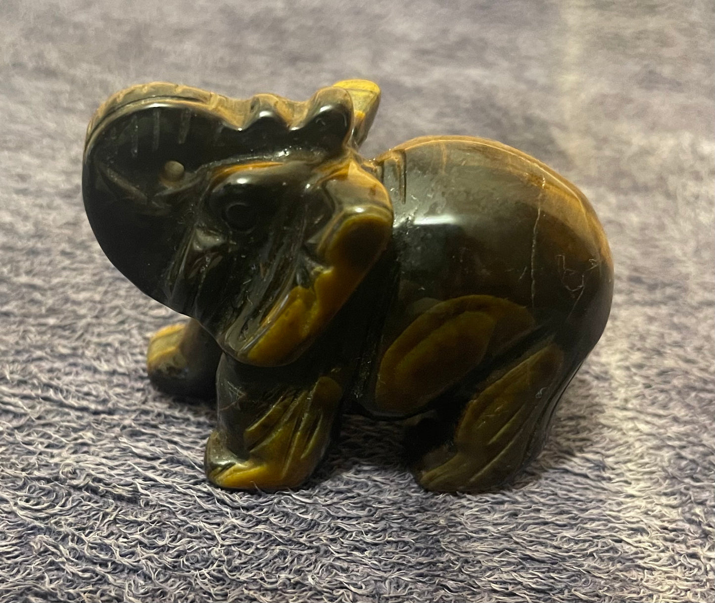 Elephant Rock Carvings - 11 Different Options Available - 1 Pcs or 2 Pcs - Auzunuti Gift Store / Hand Carved Gemstone Crystal Rock;